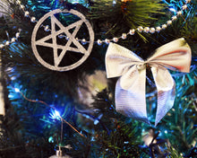 Load image into Gallery viewer, Gothic Christmas Ornaments - Glitter Pentagram
