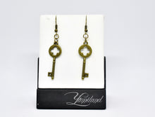 Load image into Gallery viewer, Steampunk copper earrings - keys
